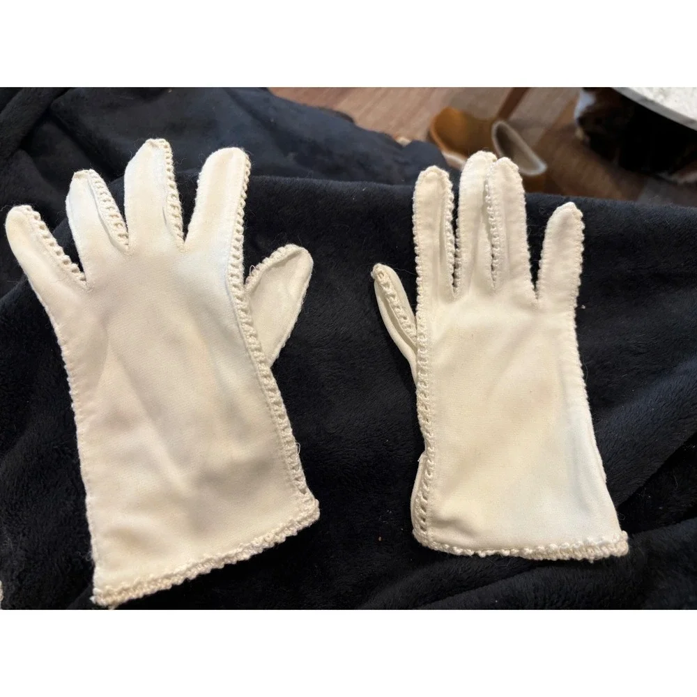 Vintage Dress Gloves Lot of 2 Cream Crochet & Slouch Ruched Matte Cotton